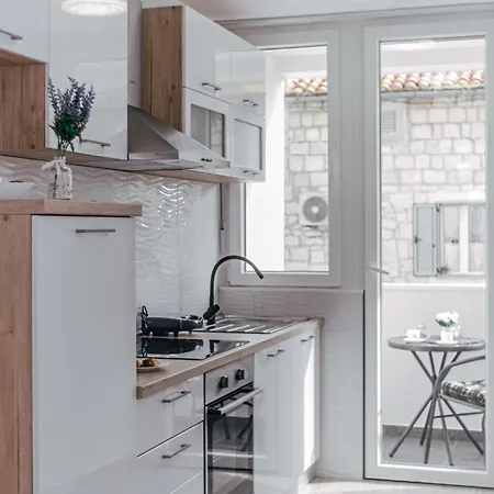 Kalafat Apartmán *