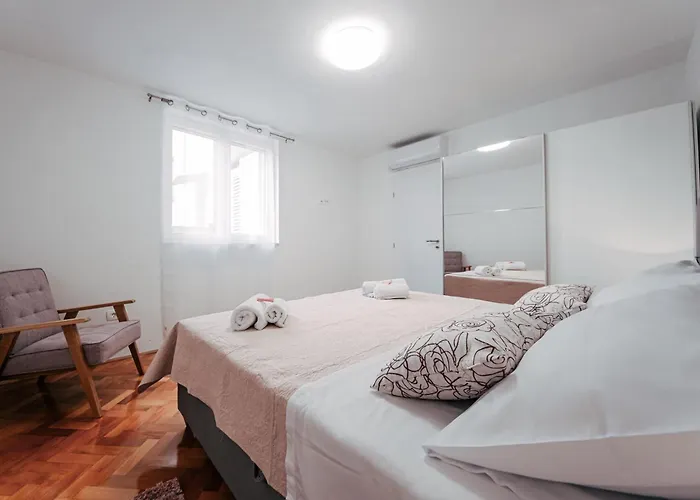 Apartamento Kalafat *