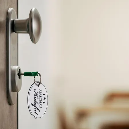 Kalafat Apartamento *