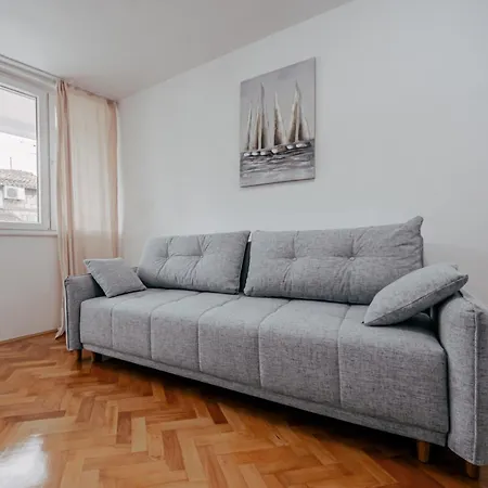 Kalafat * スプリト